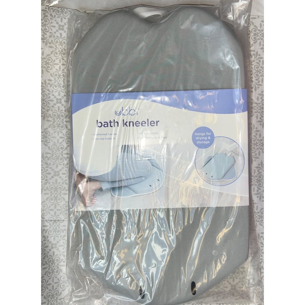 New Ubbi Bath Kneeler With Non-Slip Bottom Cushioned Support Pockets 17”